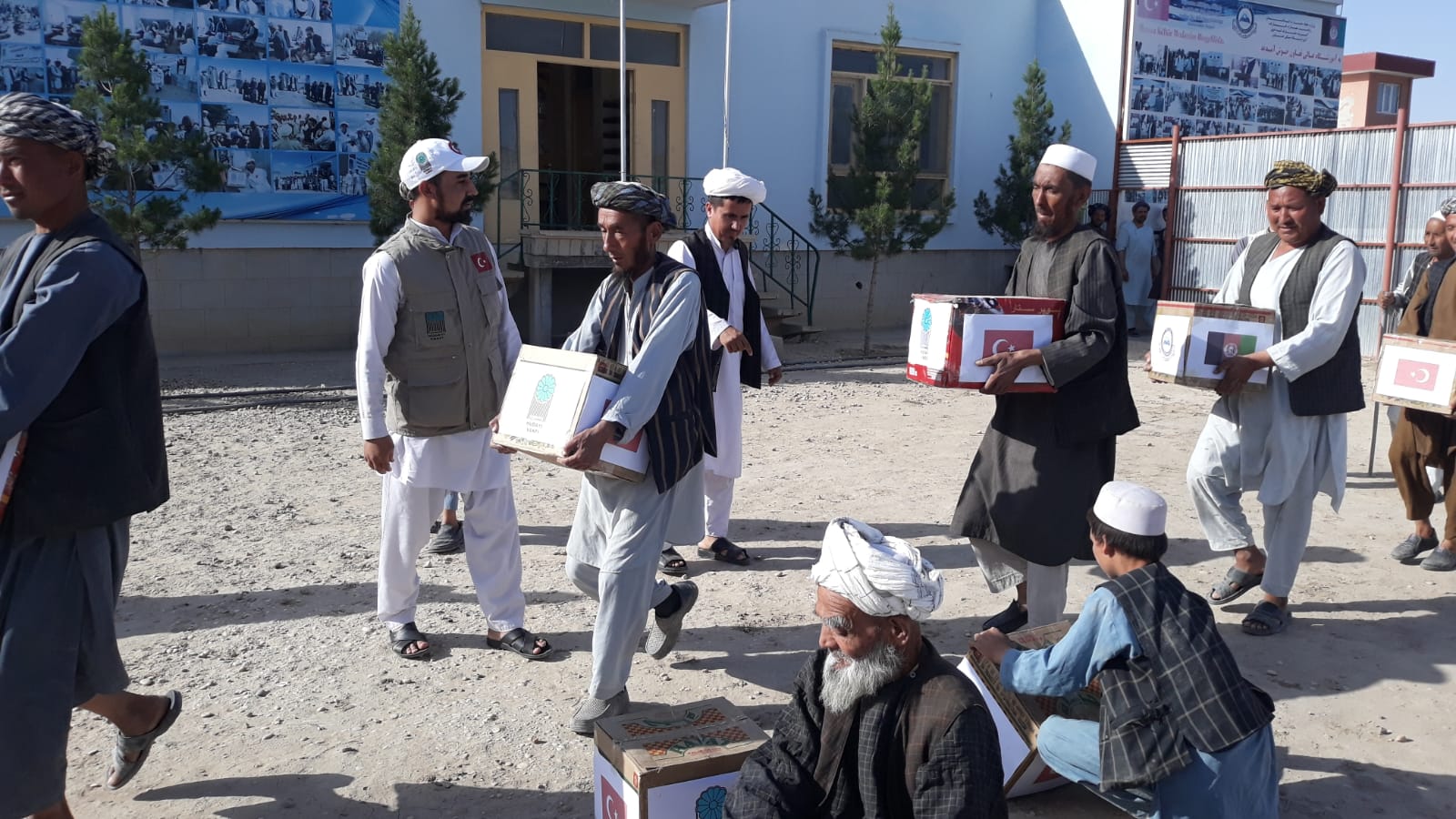 2018 RAMAZAN İFTAR VE GIDA YARDIMLARI