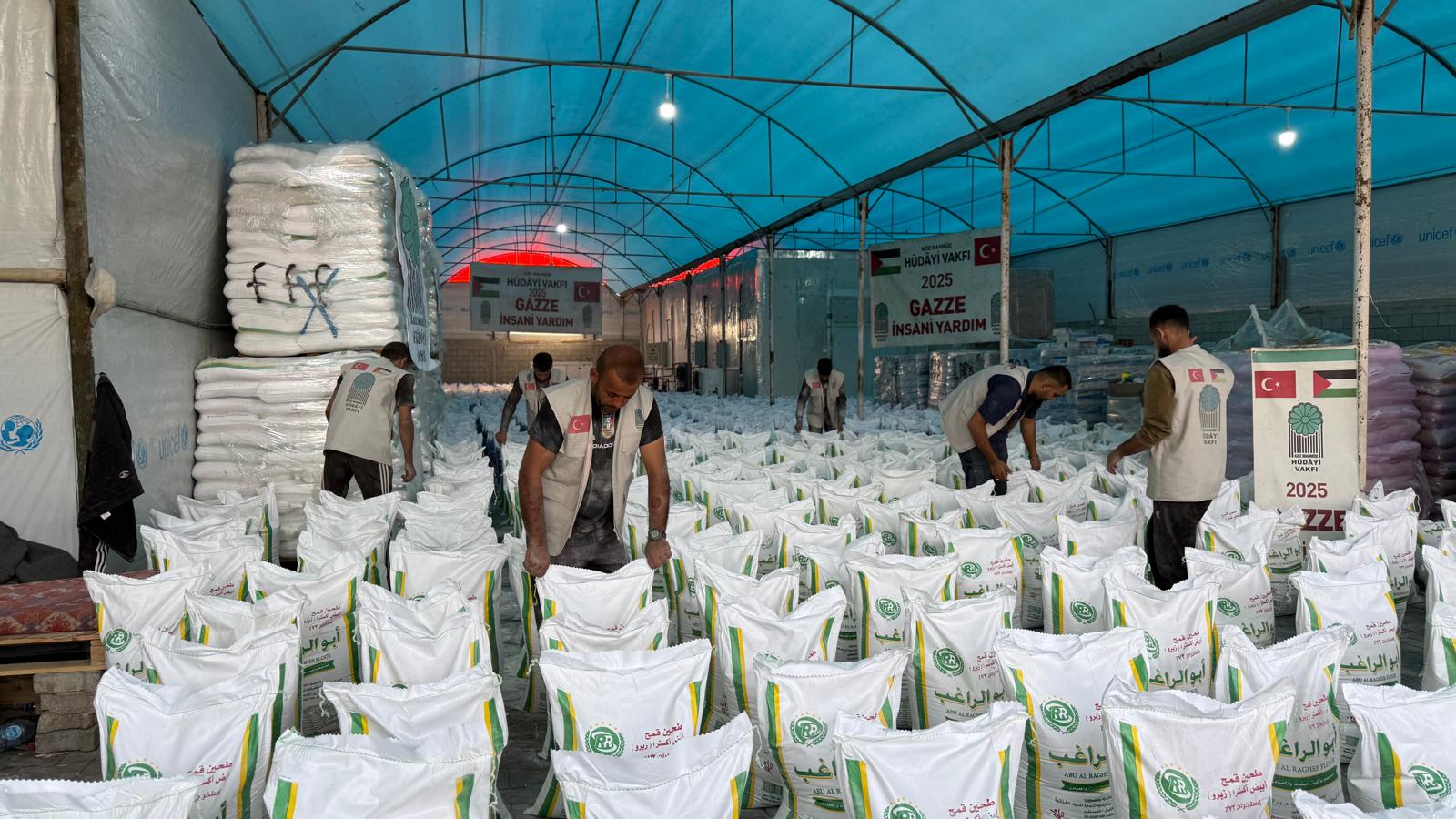 HÜDAYİ GAZZE YARDIMLARIMIZ DEVAM EDİYOR