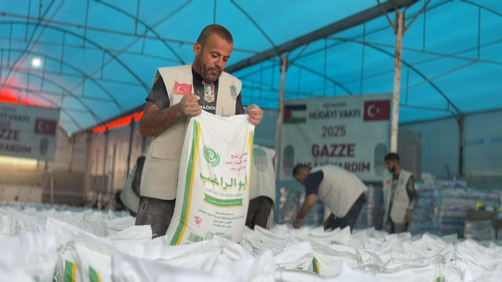 HÜDAYİ GAZZE YARDIMLARIMIZ DEVAM EDİYOR